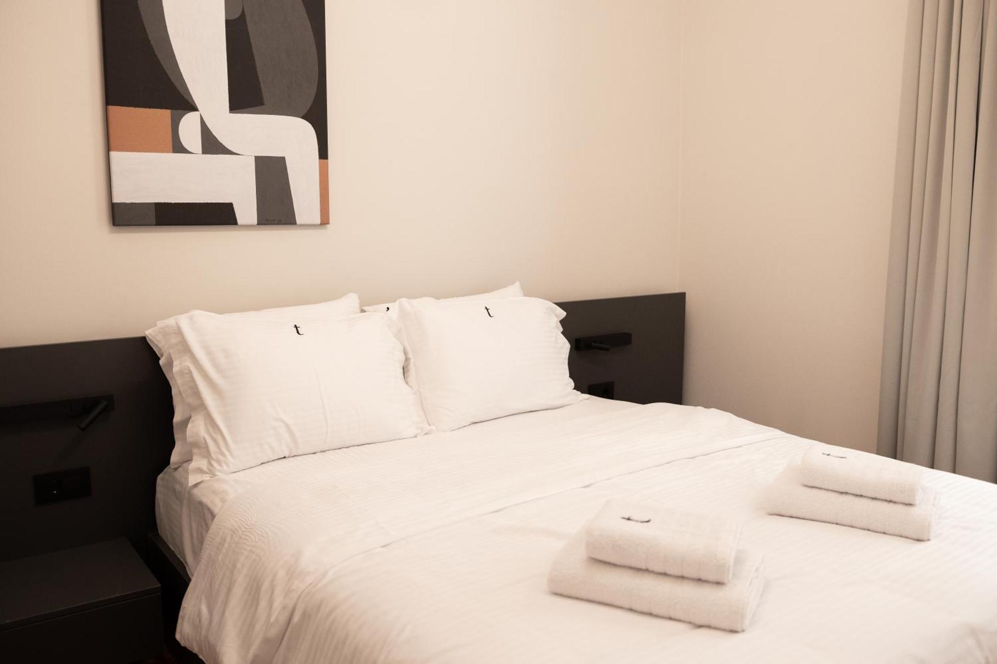 Taskou Luxury Suites Thessaloniki Exterior photo